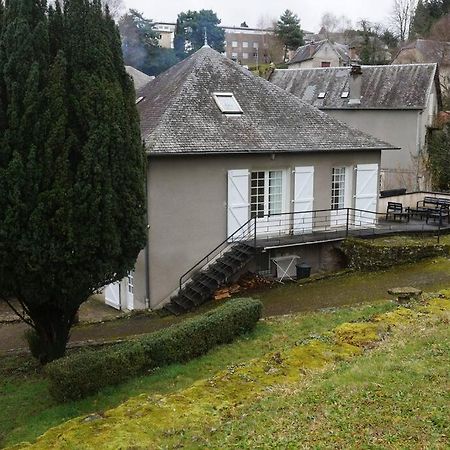 Le Clos Du 10 Treignac Экстерьер фото